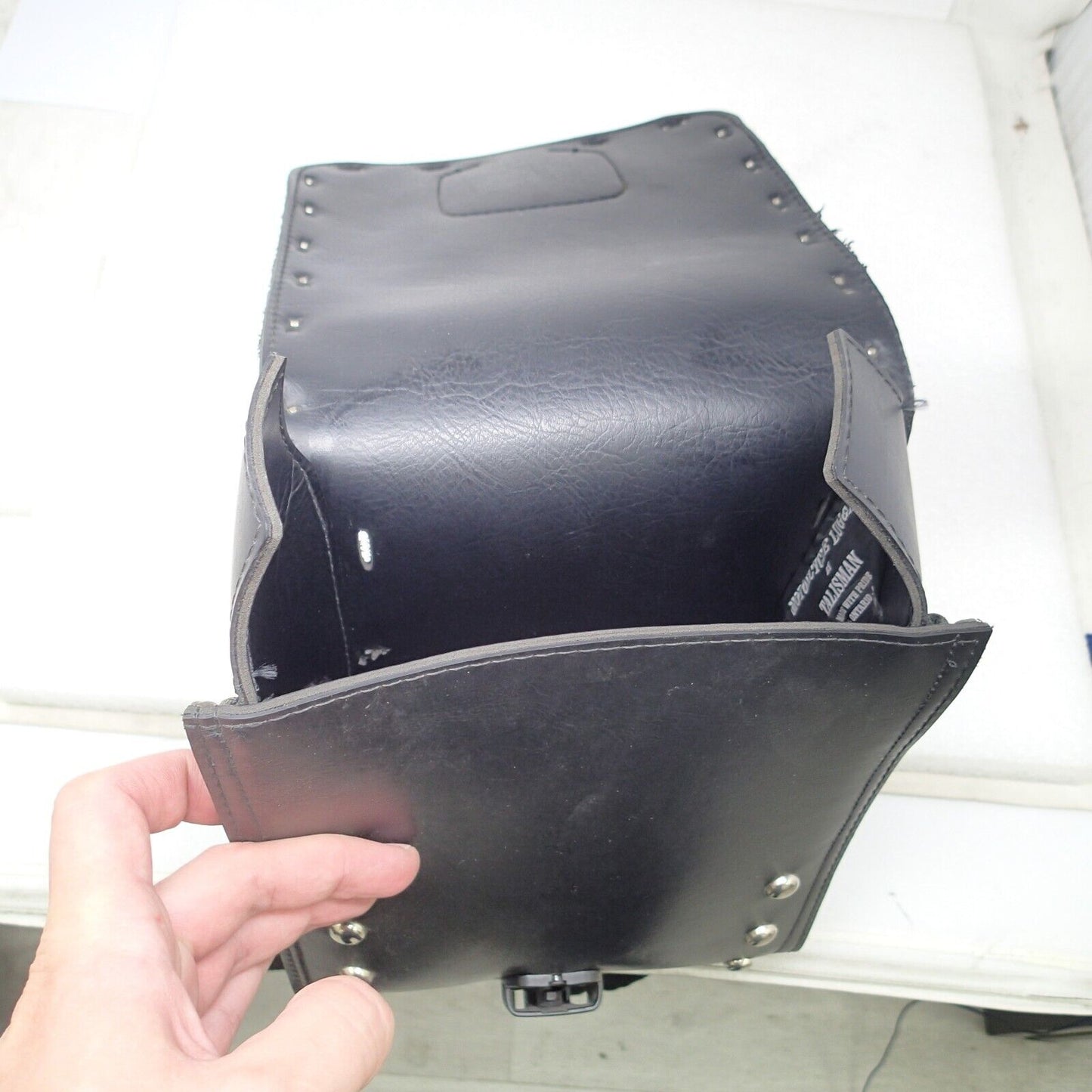 Motorcycle Universal Sissy Bar Bag Leather Side Tool Bag Luggage (8 x 11 Inch)