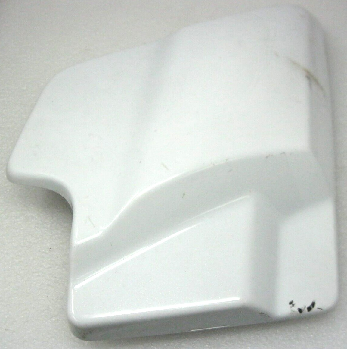 Harley-Davidson OEM Crushed Ice Pearl LH Side Cover Prime #66250-09  57200071DZS