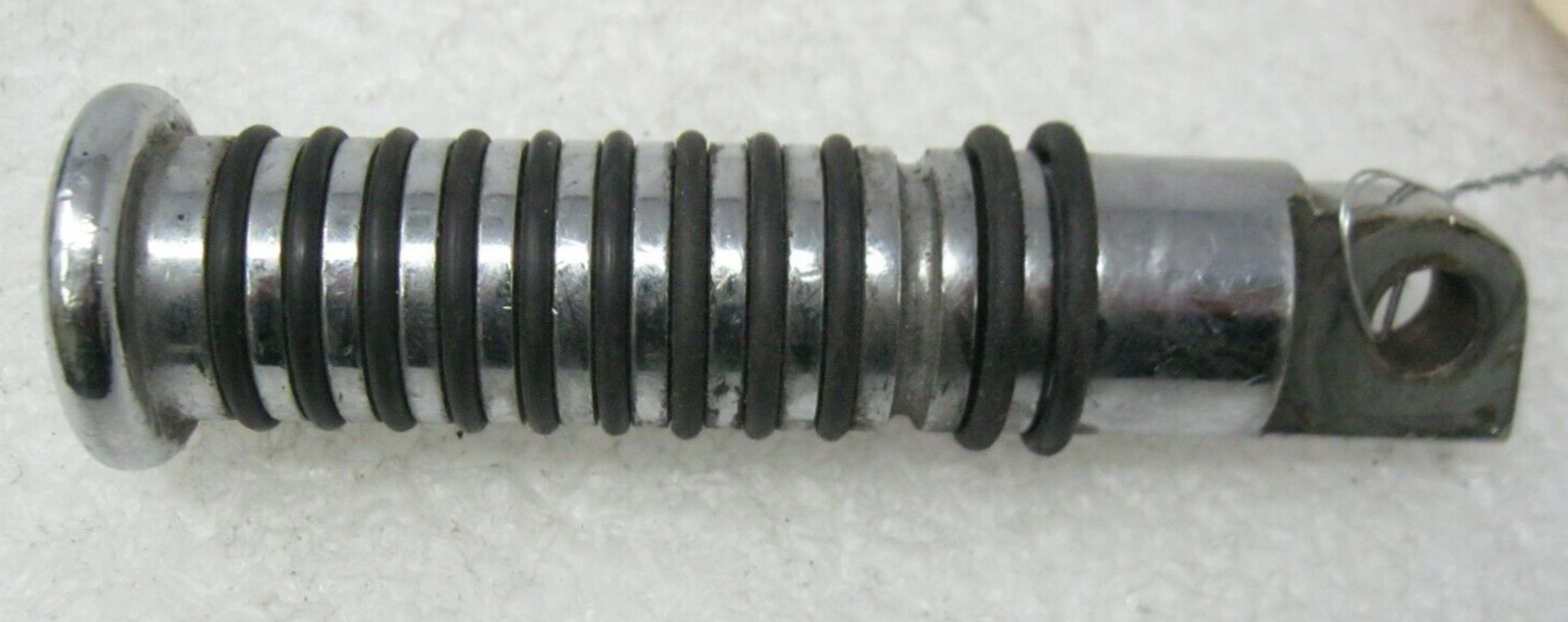 Harley-Davidson OEM O-Ring Small Male-Mount Footpeg (Single Unit) 49128-82