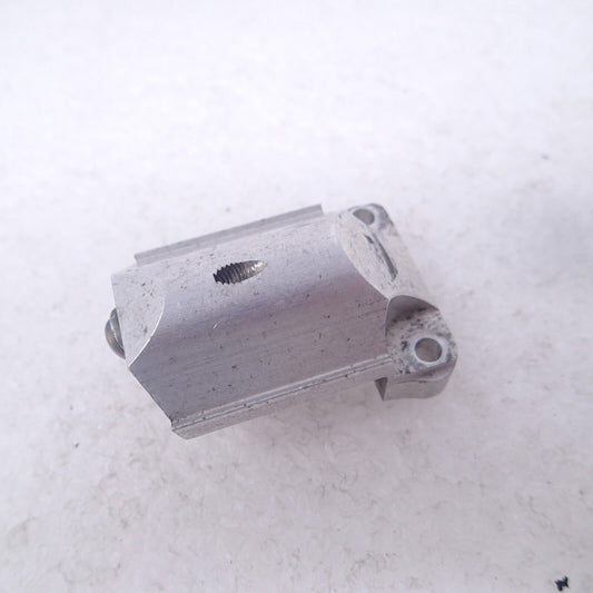 HARLEY Fuel Rail 27608-01 2005 ROAD KING CUSTOM FLHRSI