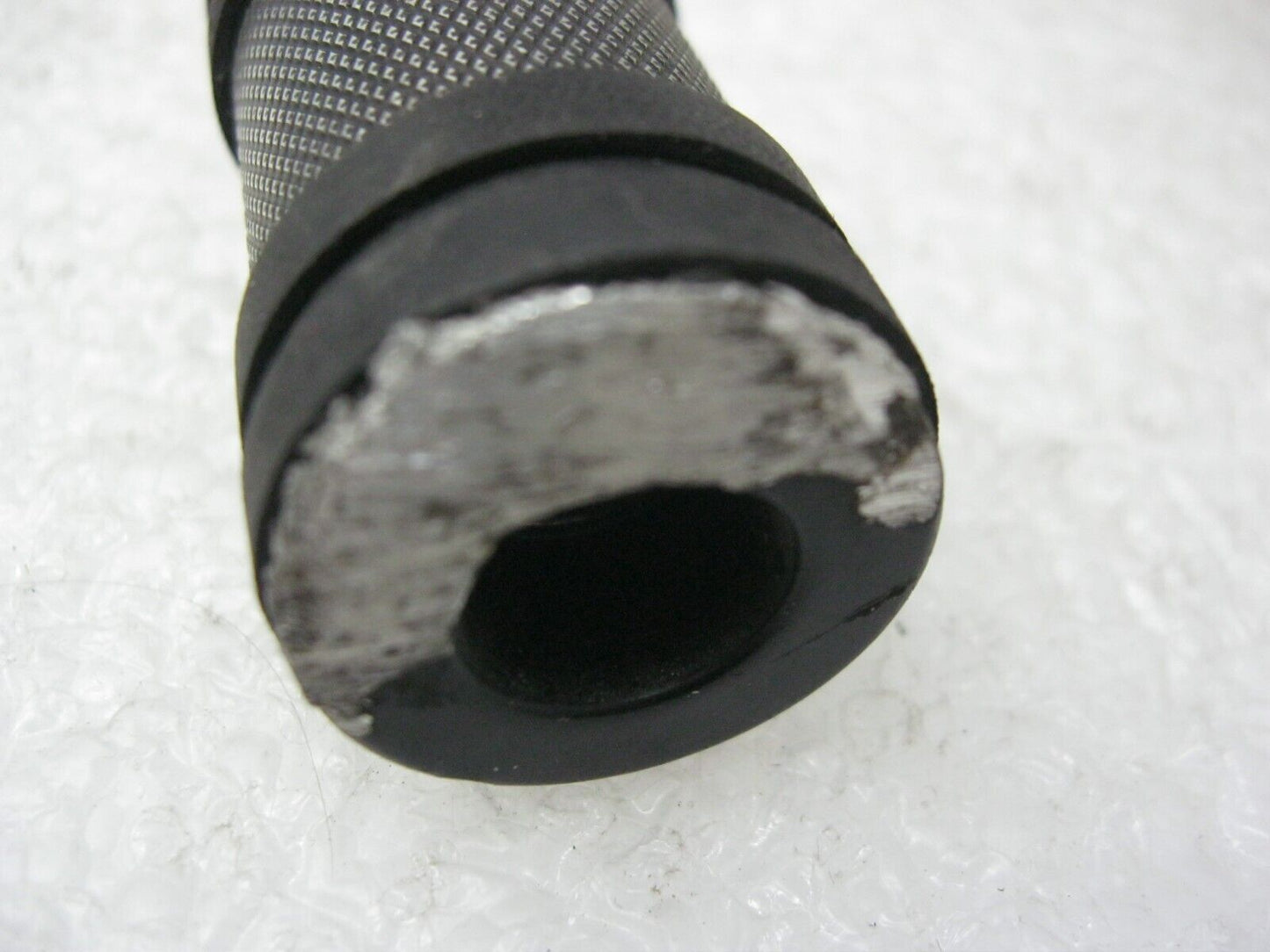 Aftermarket Unbranded Black Knurlded Shift Peg (Scuffed-No Hardware) 4-Band-Peg