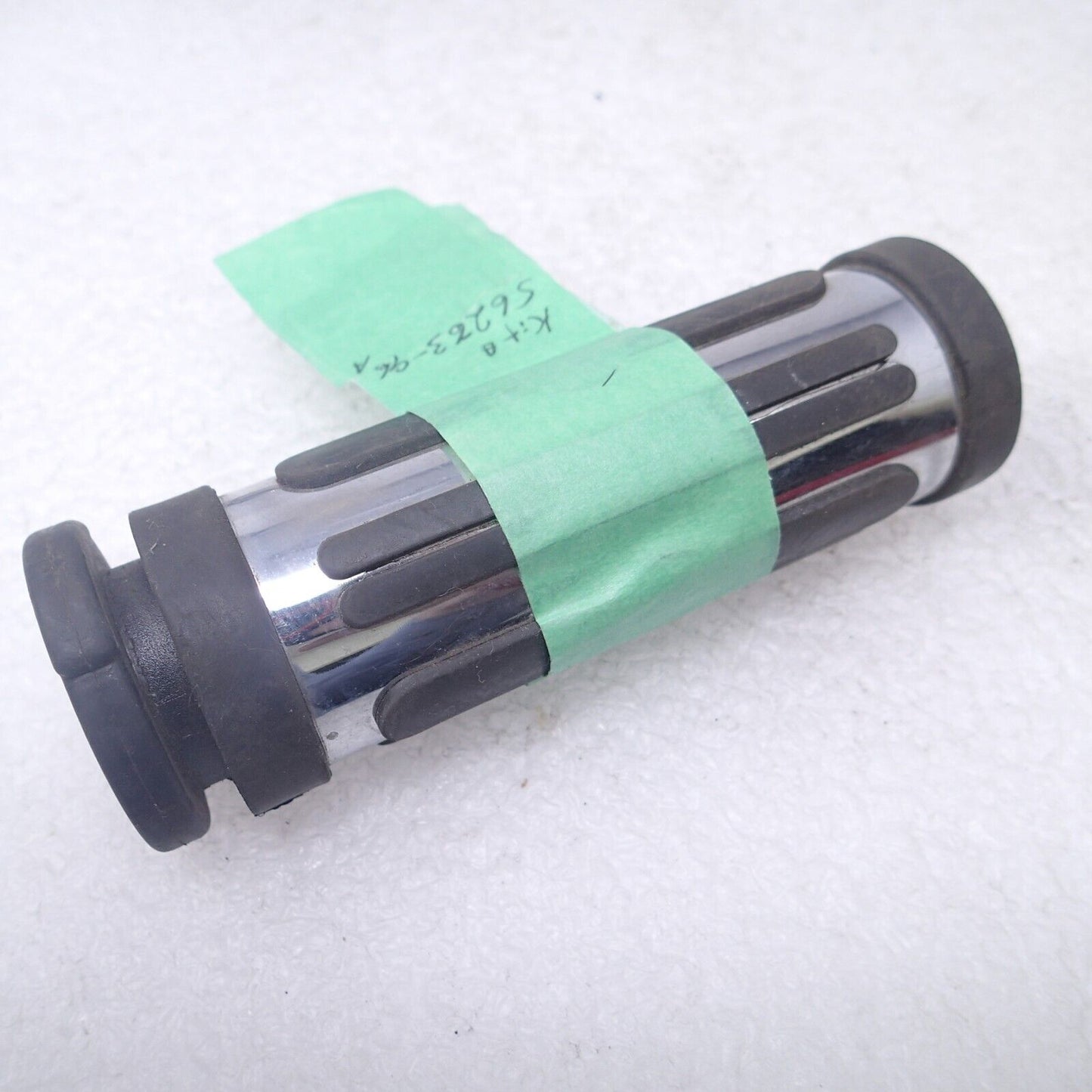 HARLEY Chrome Rubber Horizontal Clutch side only missing end cup