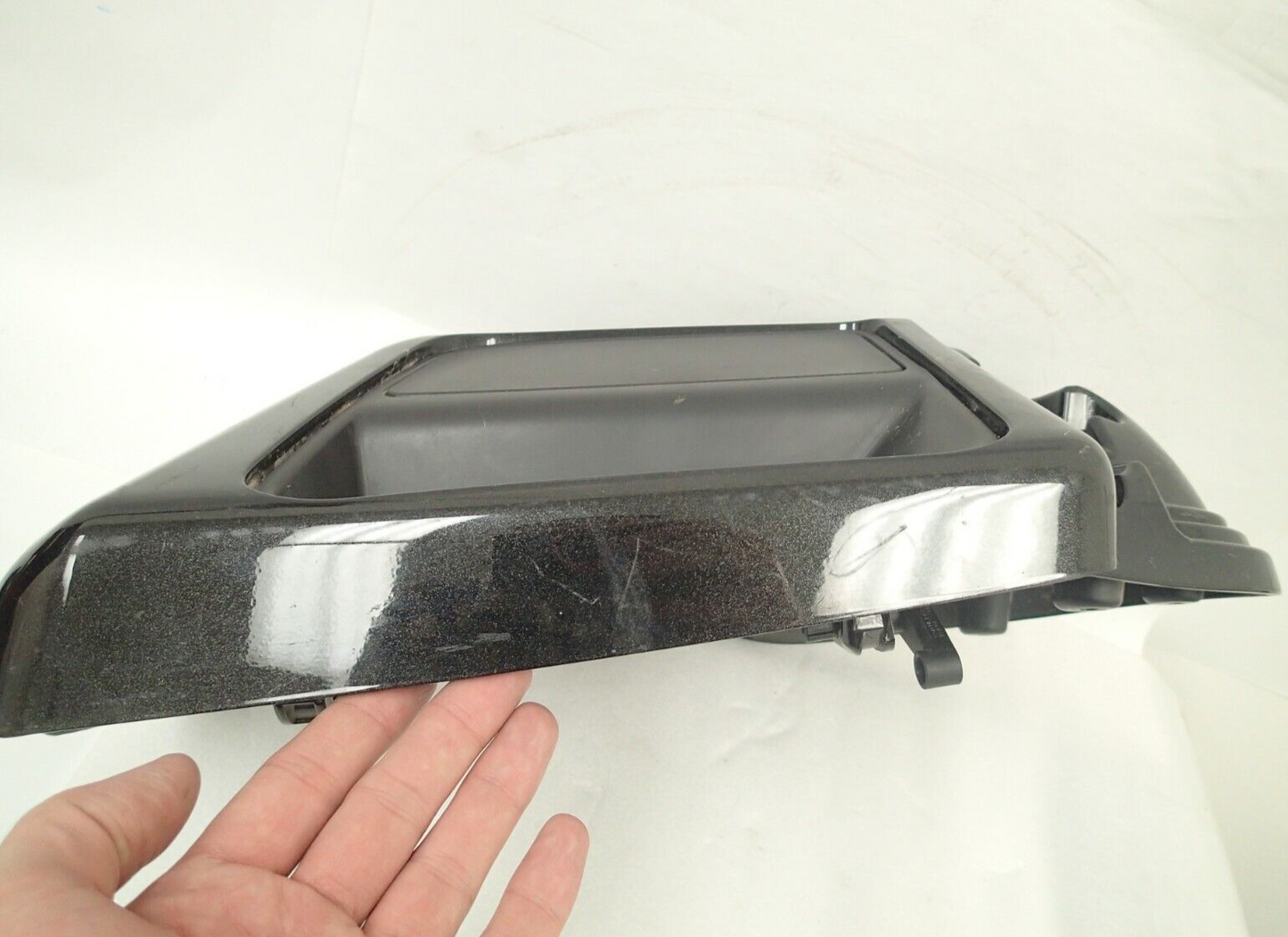 14 - 21 Harley Davidson Touring Right Vented Lower Leg Fairing Cover 57100215