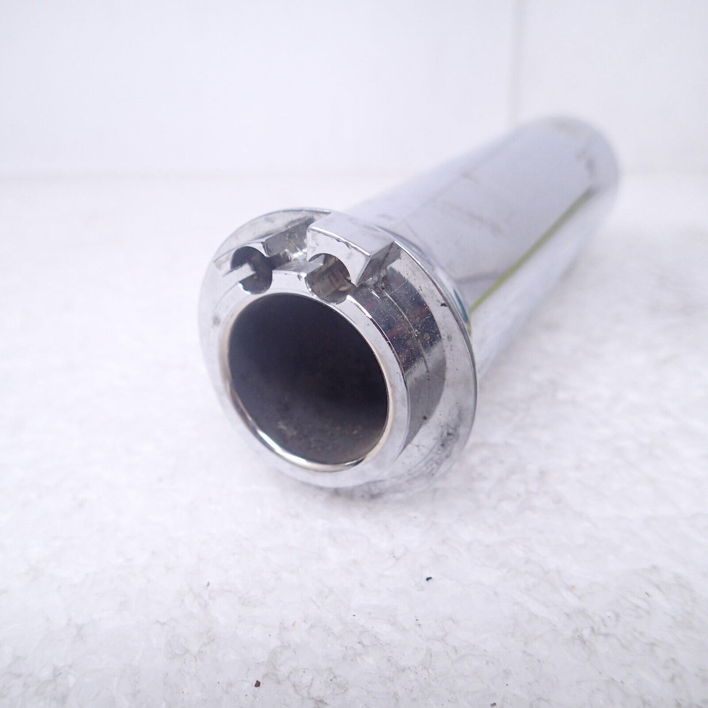 HARLEY HAND GRIP CROME 1pcs