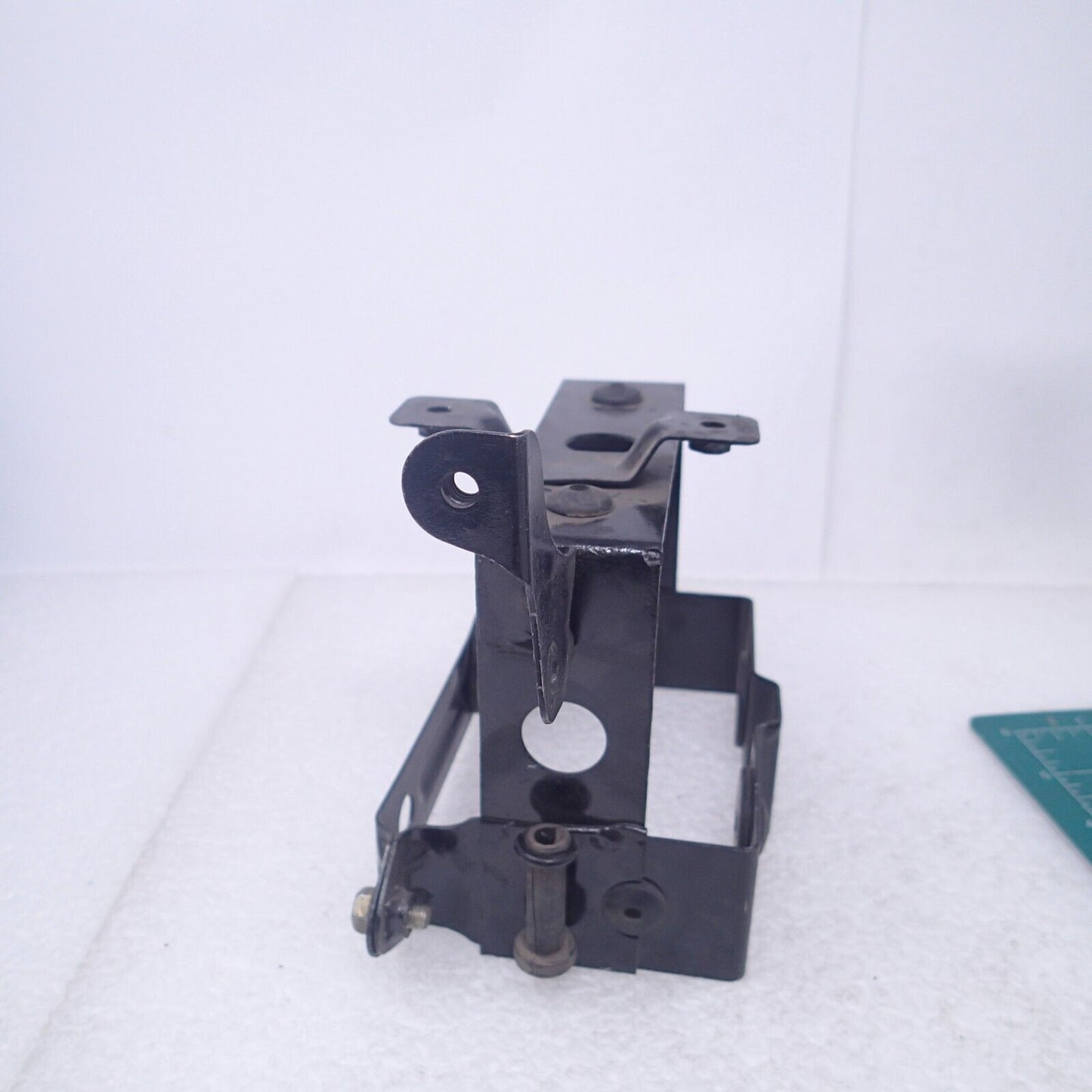 1982 Honda Silver Wing 500 GL500 BATTERY TRAY BOX HOLDER BRACKET GL