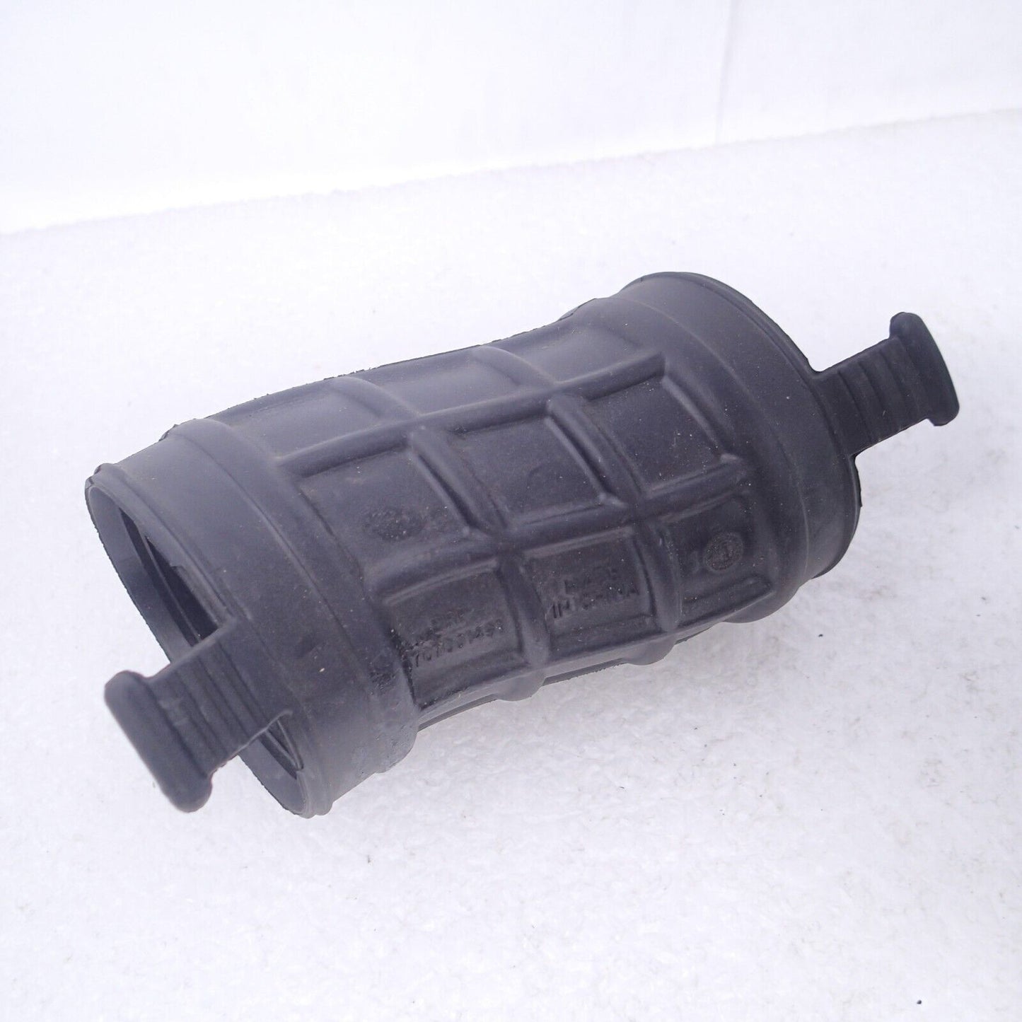 Can Am Outlander CVT Air Duct Rubber Joint Connector Variator Nozzle 707001491