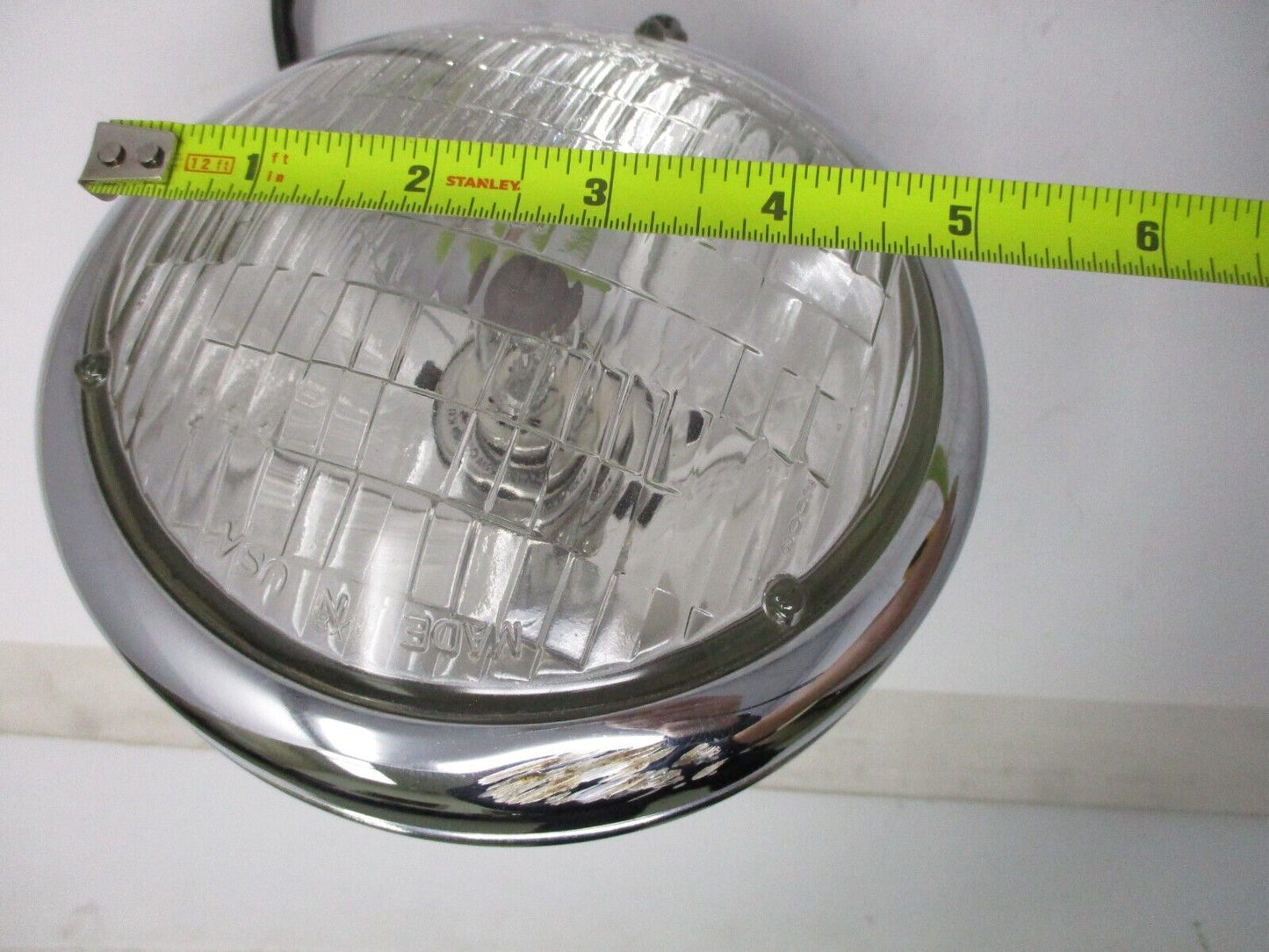 Harley-Davidson Headlight Bucket with mount 938006-00