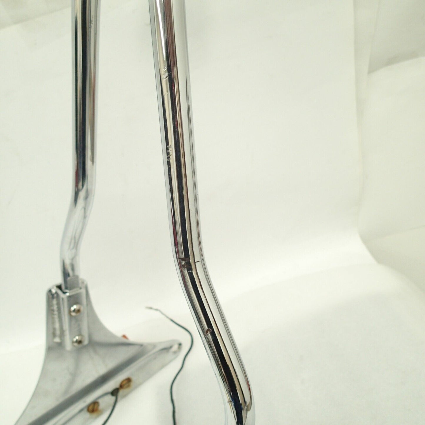 Chrome Sissy Bar + Wedge Style Marker Lights Harley  2004 FLSTC