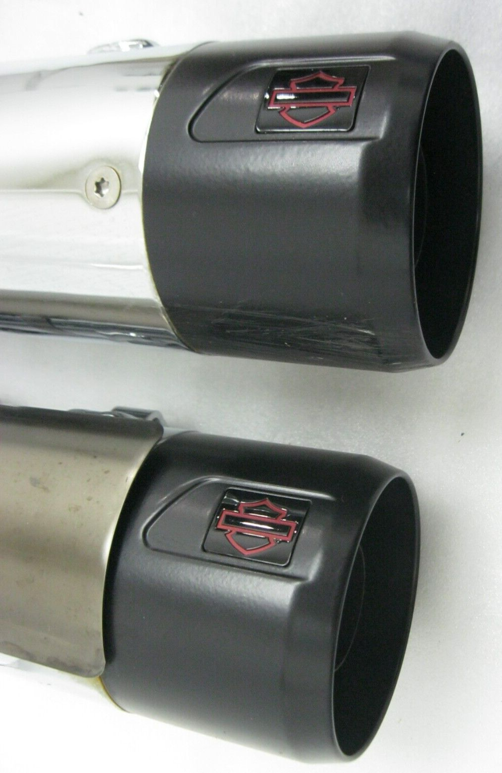 Harley-Davidson 21 & Later M8 CVO Chrome Mufflers 64900731A/32 & Empire End Caps