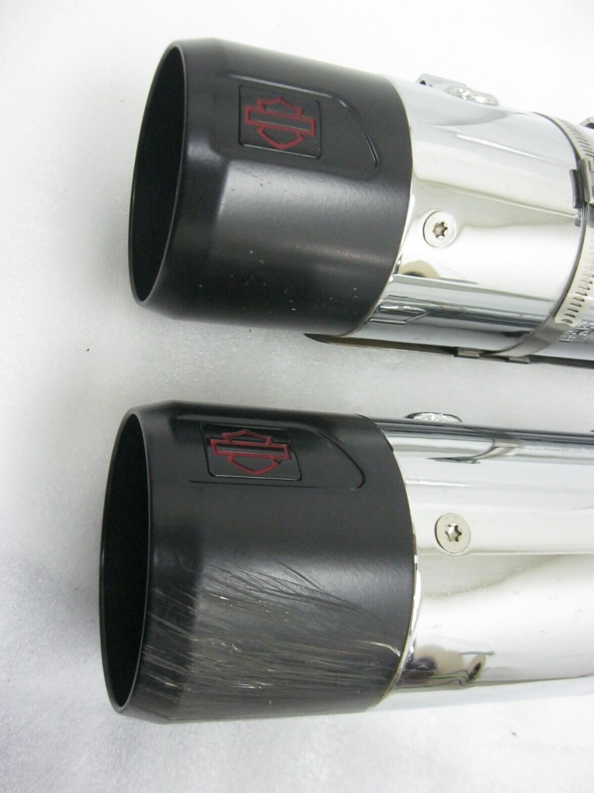 Harley-Davidson 21 & Later M8 CVO Chrome Mufflers 64900731A/32 & Empire End Caps