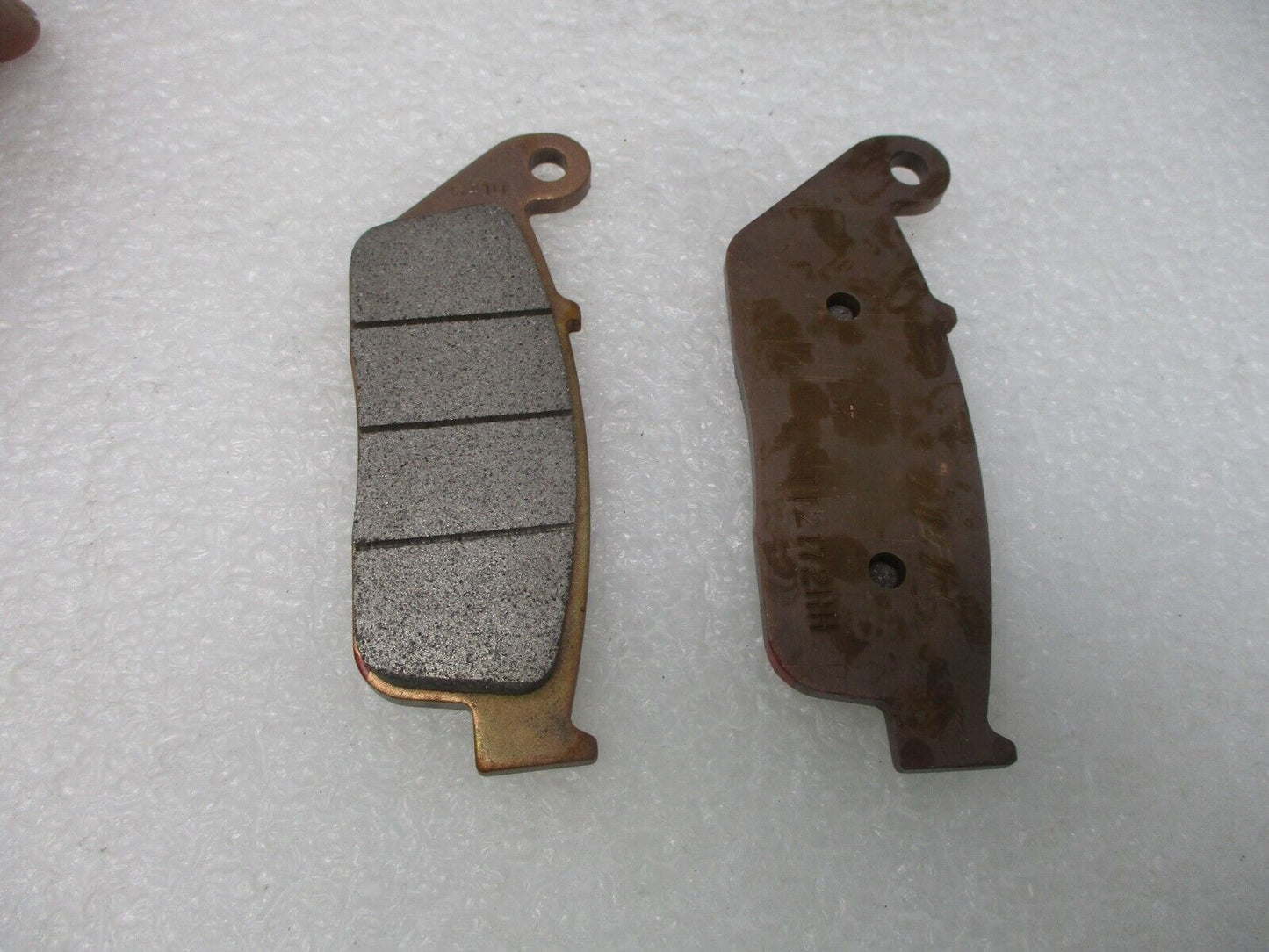 New Triumph Thruxton Front Brake Pads T2020537