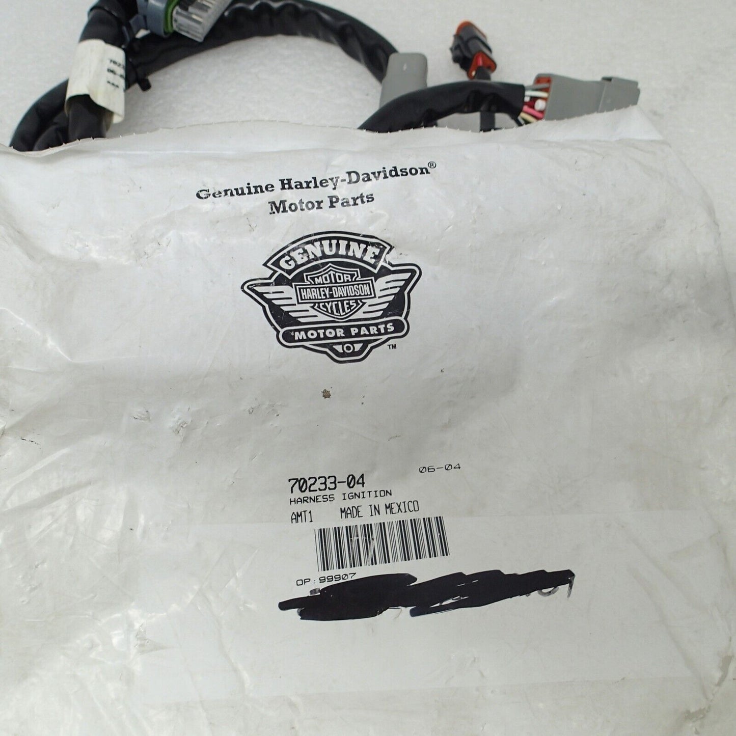 Harley Davidson OEM Wiring Harness FLHR, FLHT 04-05 Models 70233-04 NEW