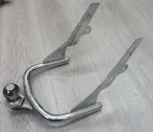 2008 - OLDER TOURING HITCH FOR HARLEY DAVIDSON see dent