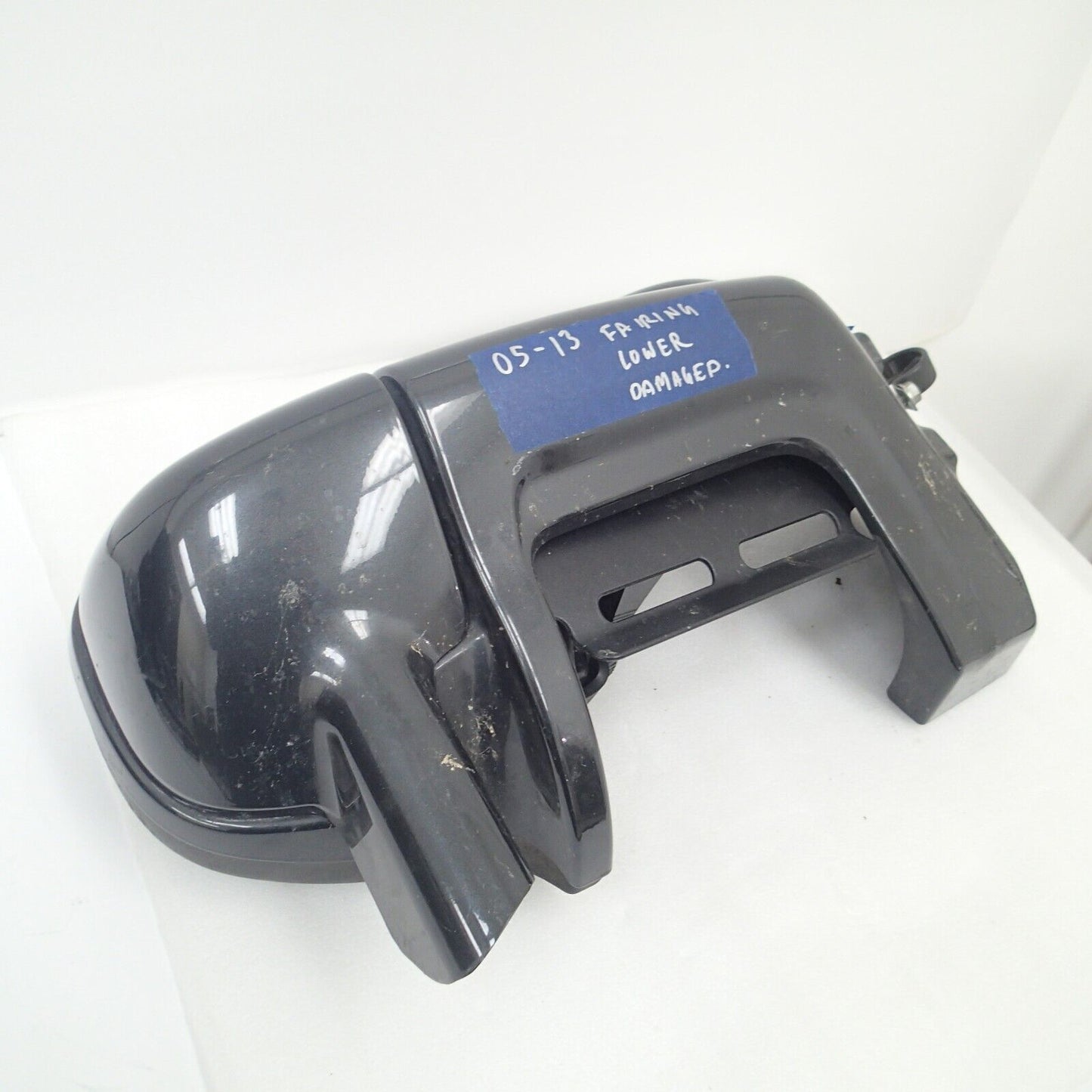 HARLEY-DAVIDSON ELECTRA GLIDE LEFT SIDE GLOVE BOX LOWER FAIRING