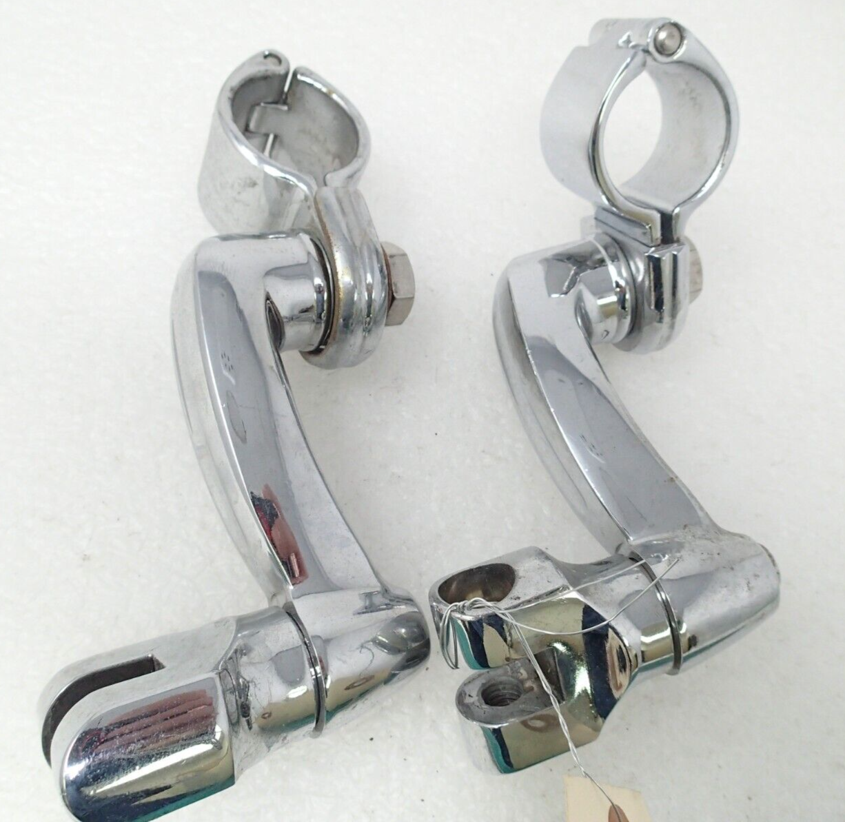 1-1/4" Crash Guard Clamp Peg Mounts Fit Universal #3 (Aftermarket)