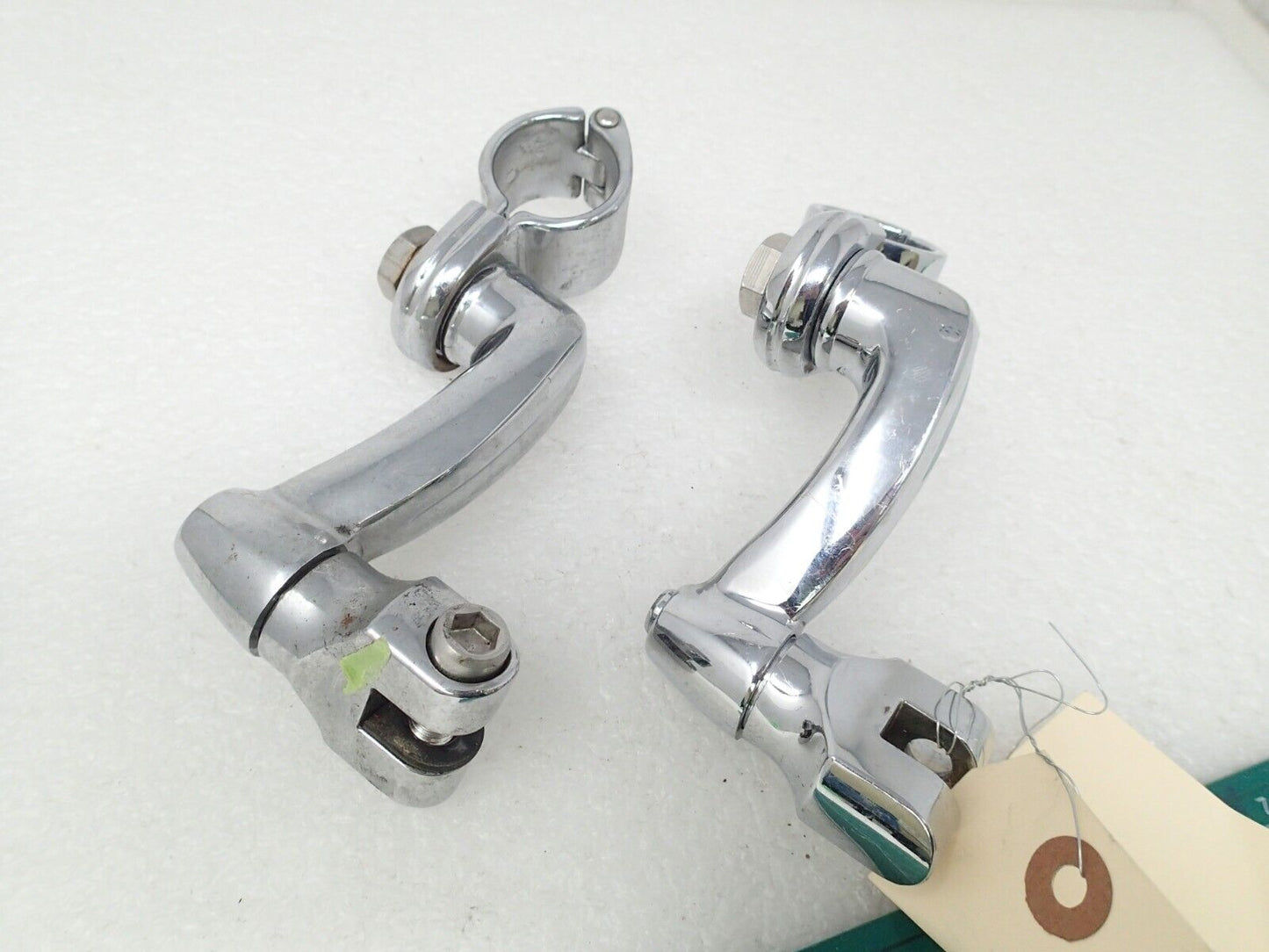 1-1/4" Crash Guard Clamp Peg Mounts Fit Universal #3 (Aftermarket)