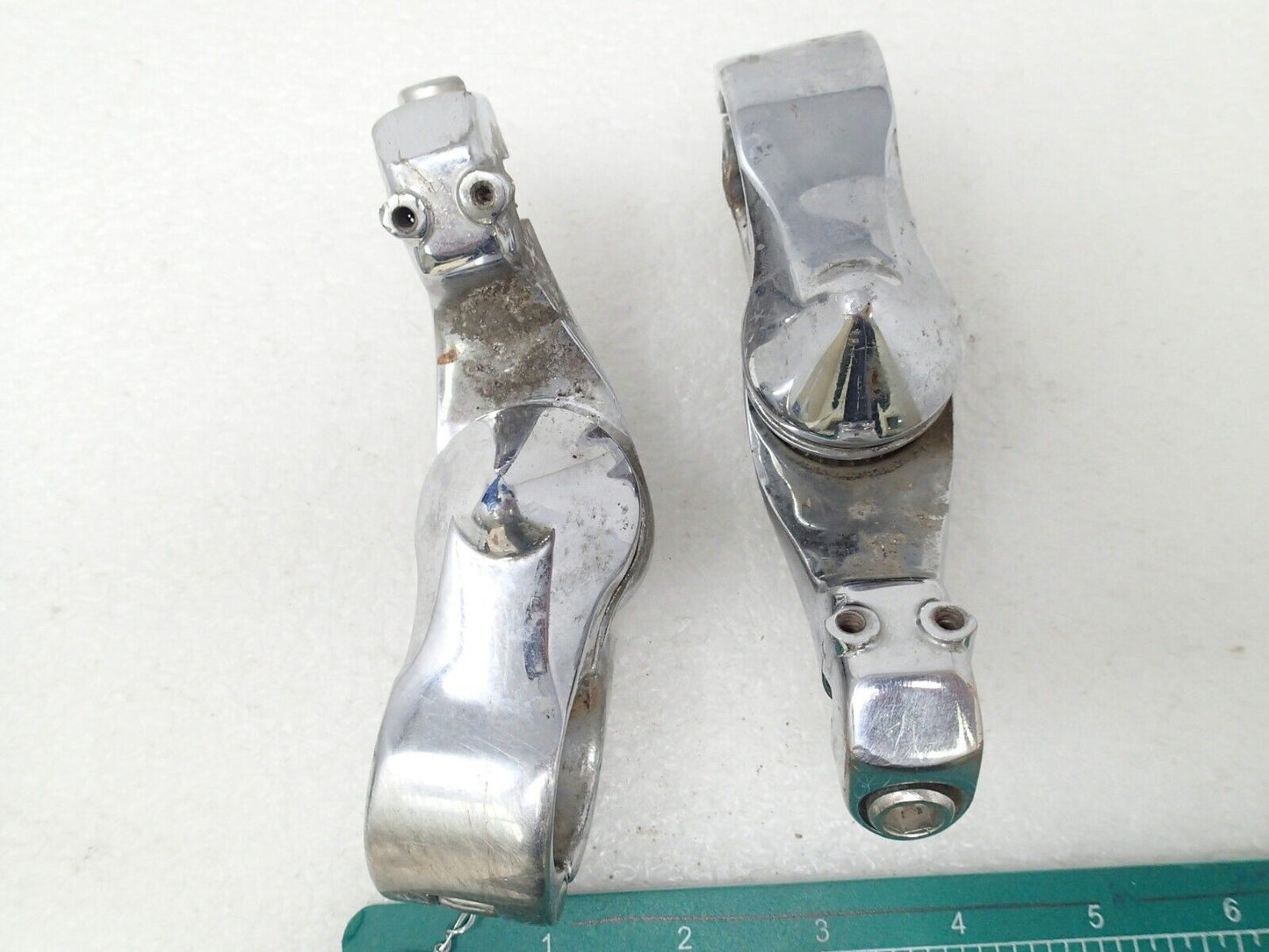 1-1/4" Crash Guard Peg Mount Fit Universal #1 (Aftermarket)