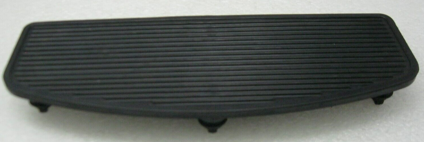 Harley-Davidson  '06-later Touring Footboard Insert (Single) Torn Knobs 50614-06