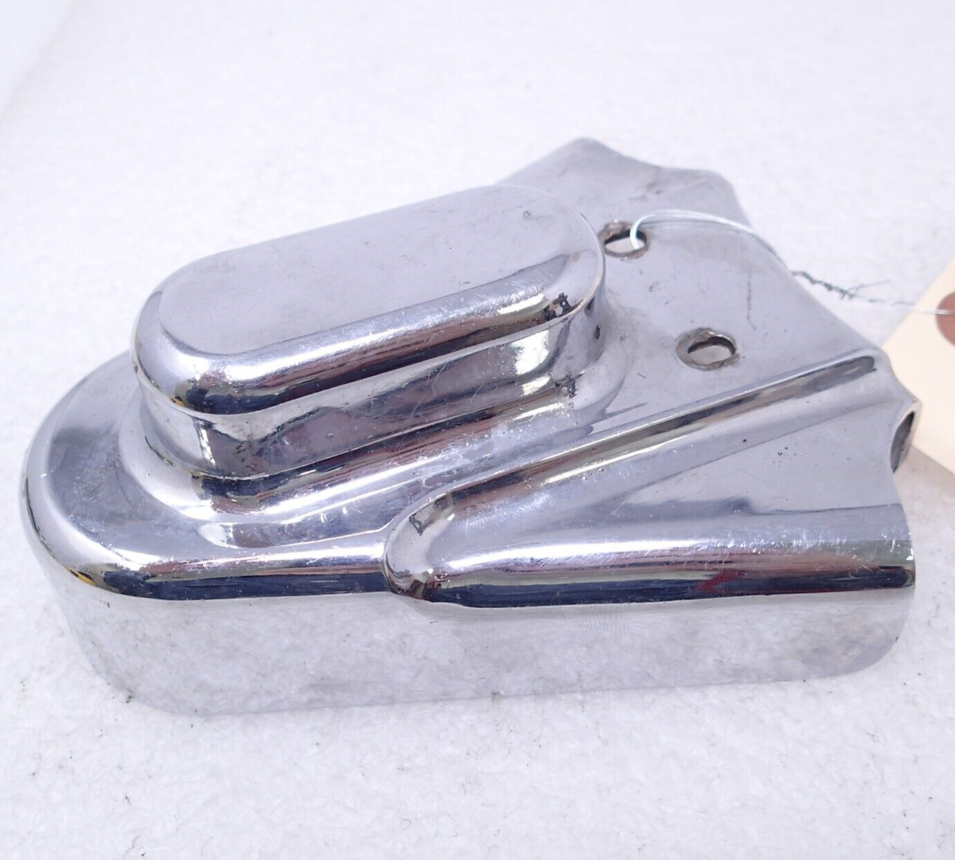 Harley Davidson Phantom Swingarm Axle Cover AFTERMARKET Kuryakyn 8202