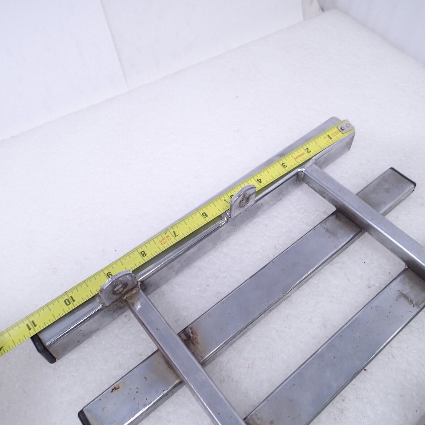 Harley Davidson FXR Chrome 4-Channel Luggage Rack 56464-83 CAP missing