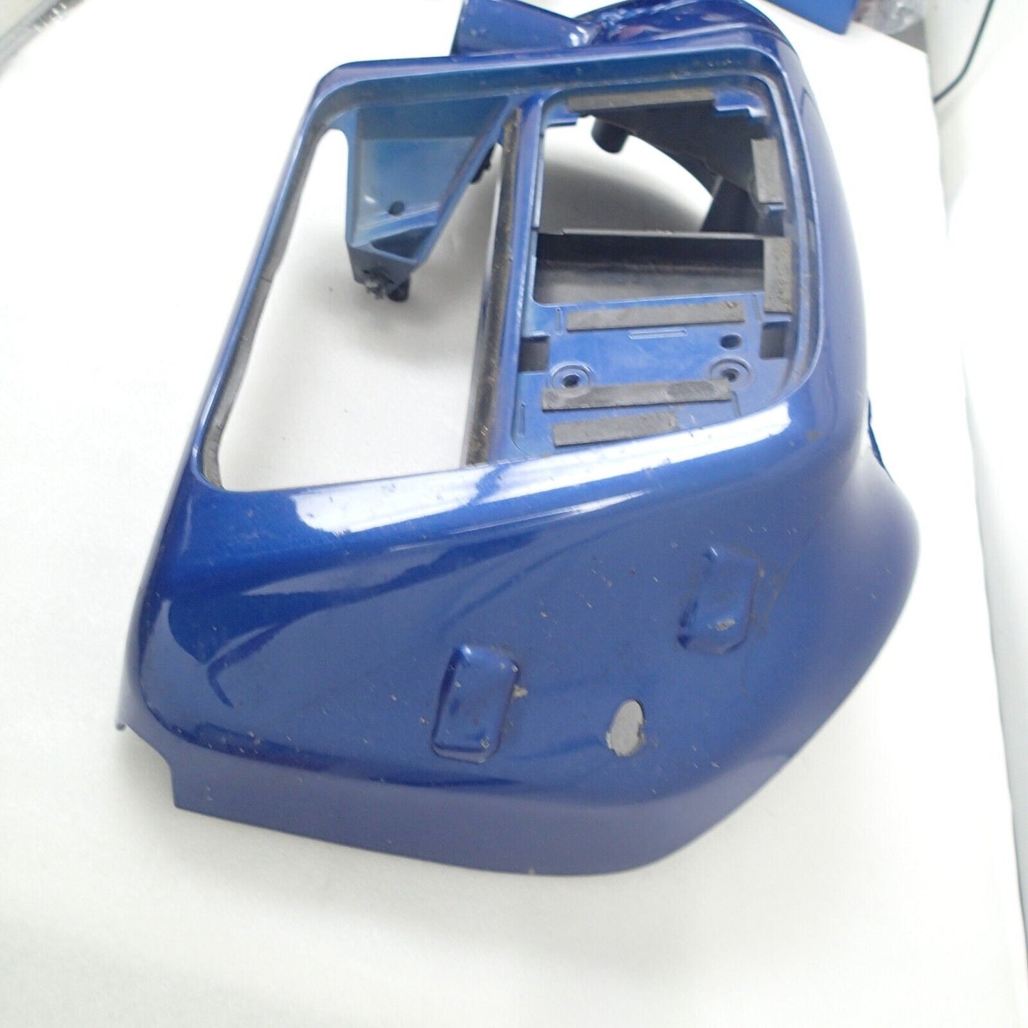 FAIRING LOWER LEFT W/ FASCIA (SUPERIOR BLUE W/ BLUE STRIPES) 57100168
