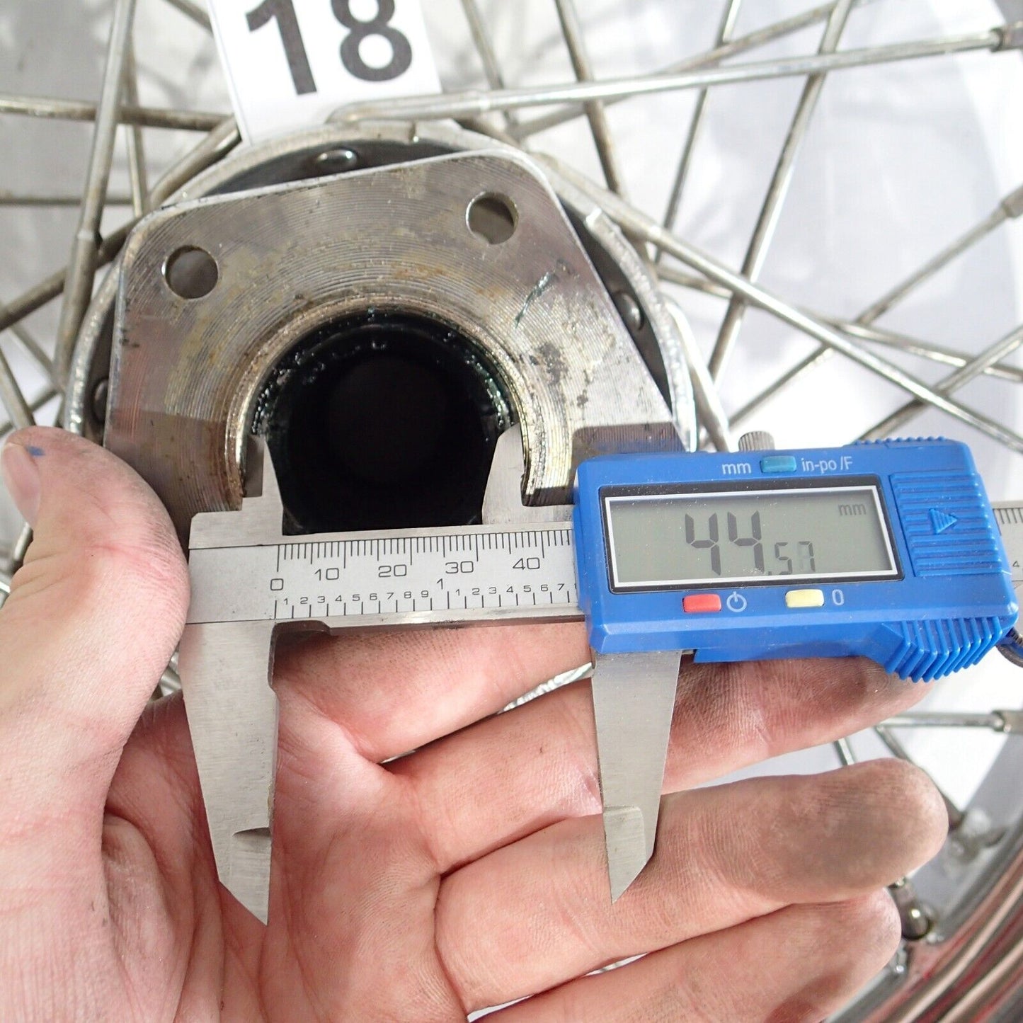 Harley Front RIM 40 Spokes Early Style Single Disc Shovelhead FL '73-'84 (#18)