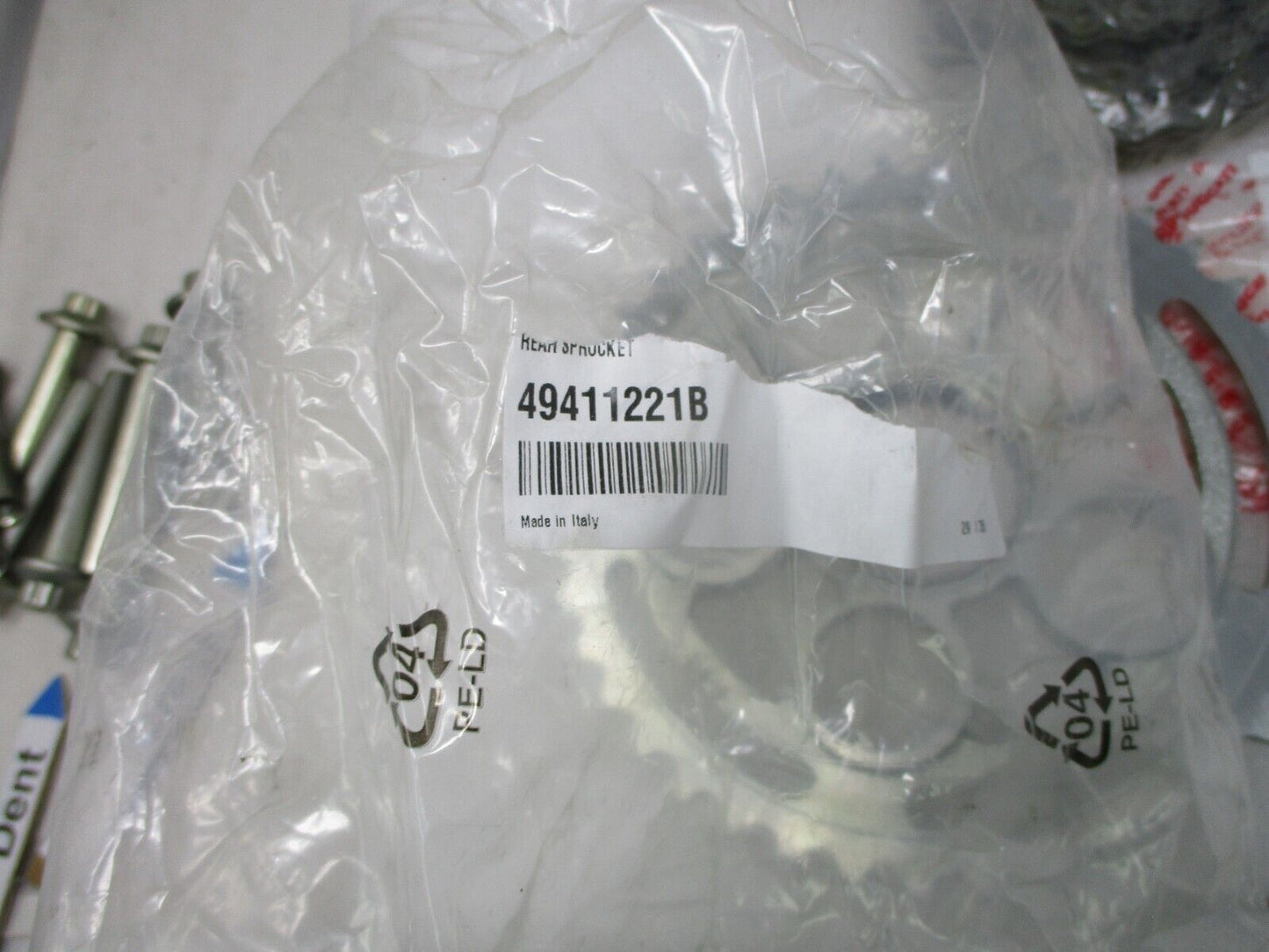 KIT CHAIN TRANSMISSION OEM DUCATI 15x41-520 DUCATI MONSTER 800 S2R - 67620591A
