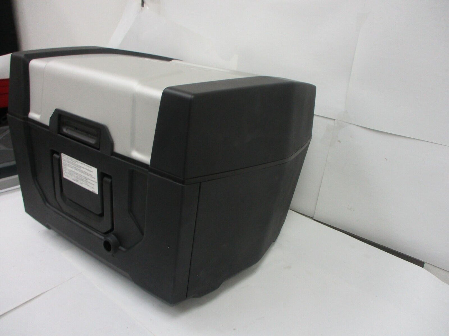 New OEM Triumph TOP BOX ASSY, POWERED T2351034 Box Assy Coverless
