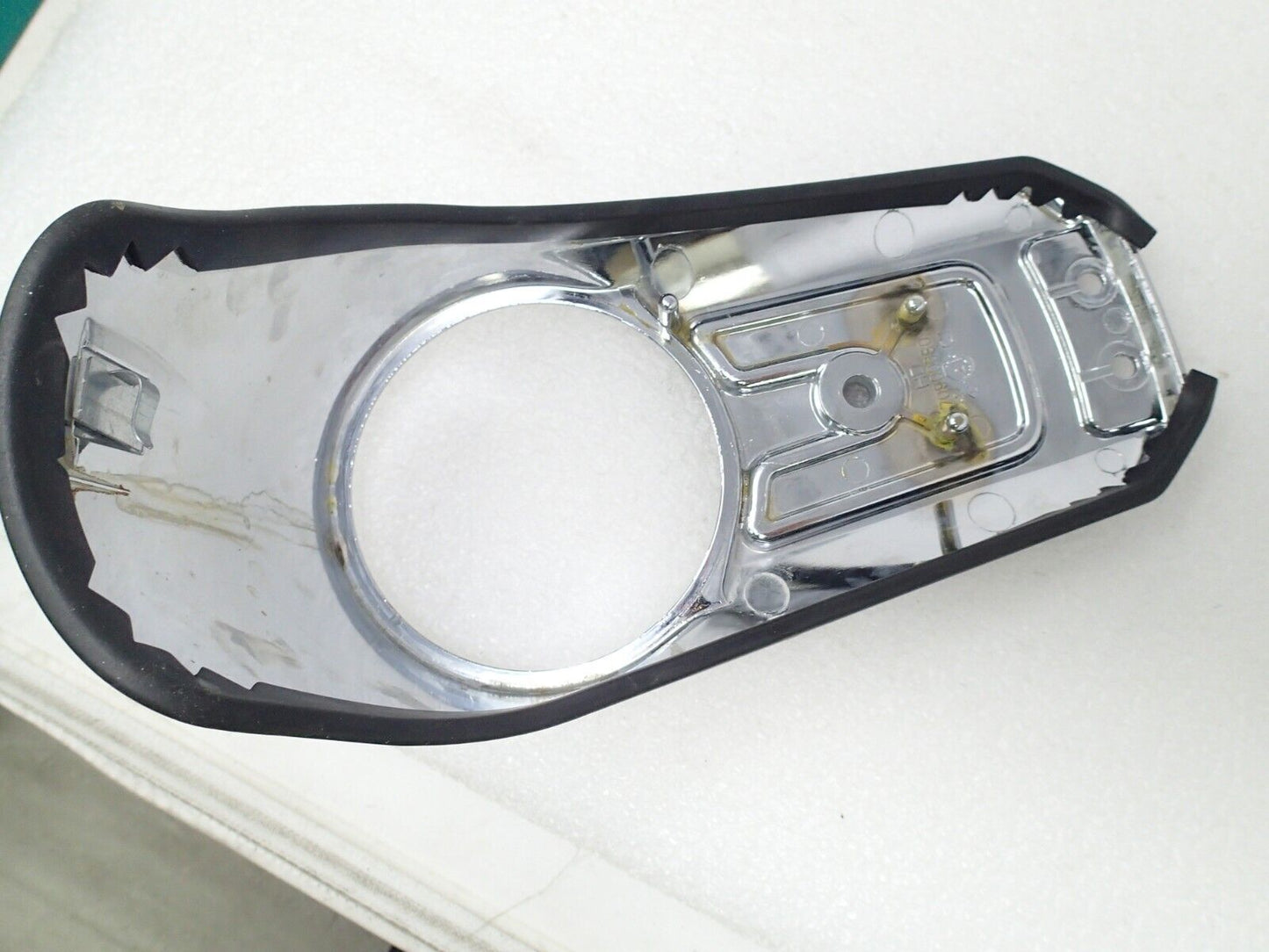 Harley-Davidson OEM 16-20 FATBOY Tank Console 70900680