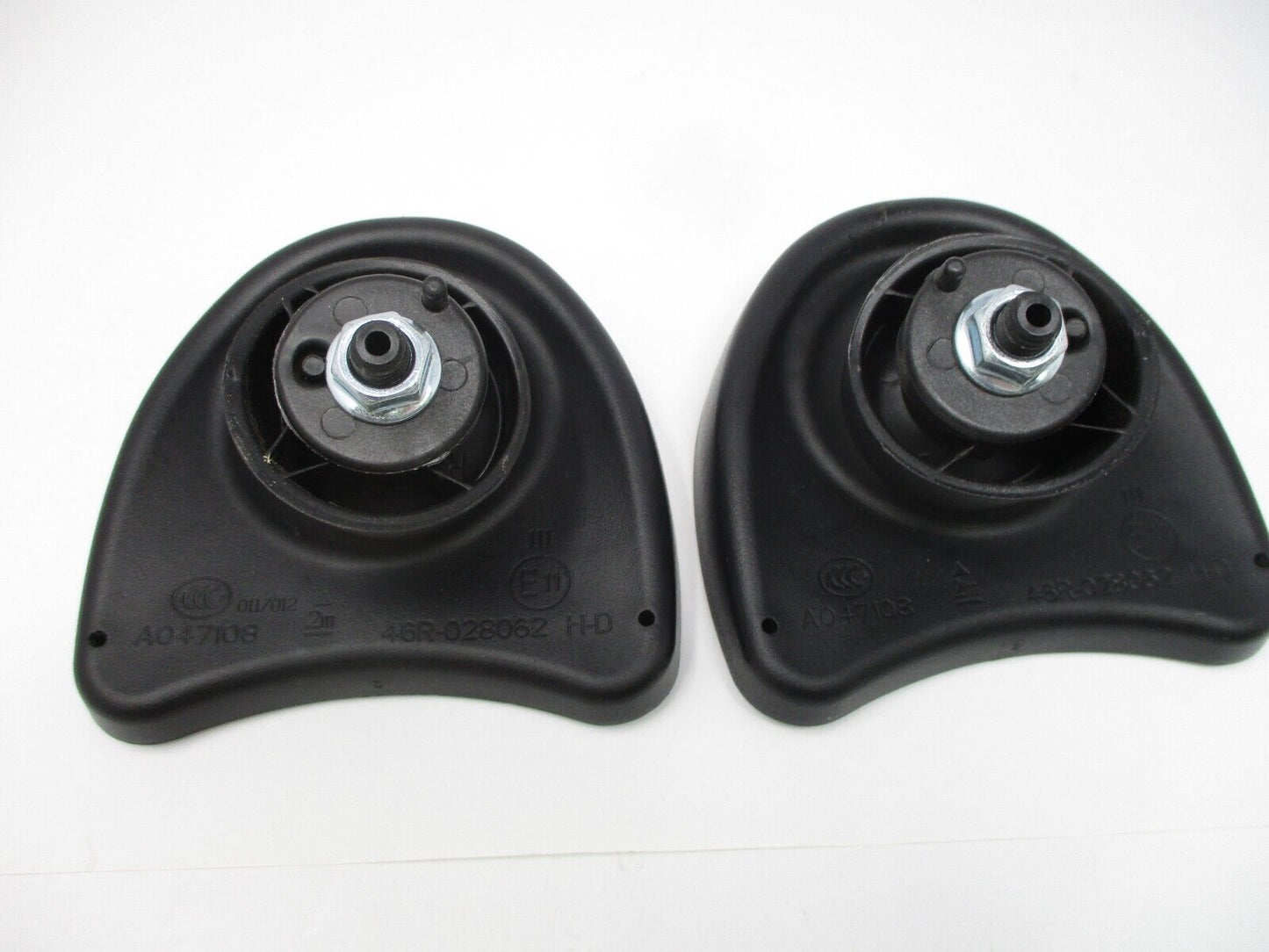 HARLEY DAVIDSON OEM 2014-UP BATWING FAIRING MIRRORS PAIR P/N 46R-028062 A047108