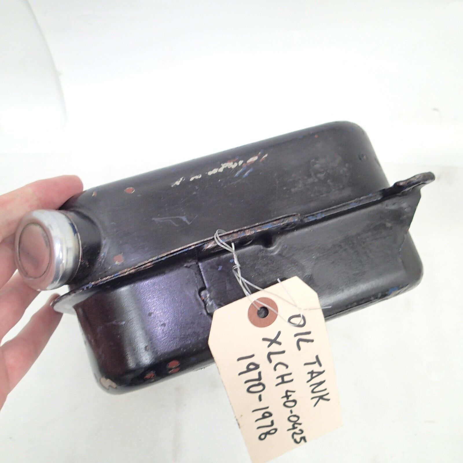 1974 Harley Sportster Ironhead XLH 1000 XLCH XLCH1000 Oil tank 1974 Harley Sportster Ironhead XLH 1000 XLCH XLCH1000 Oil tank