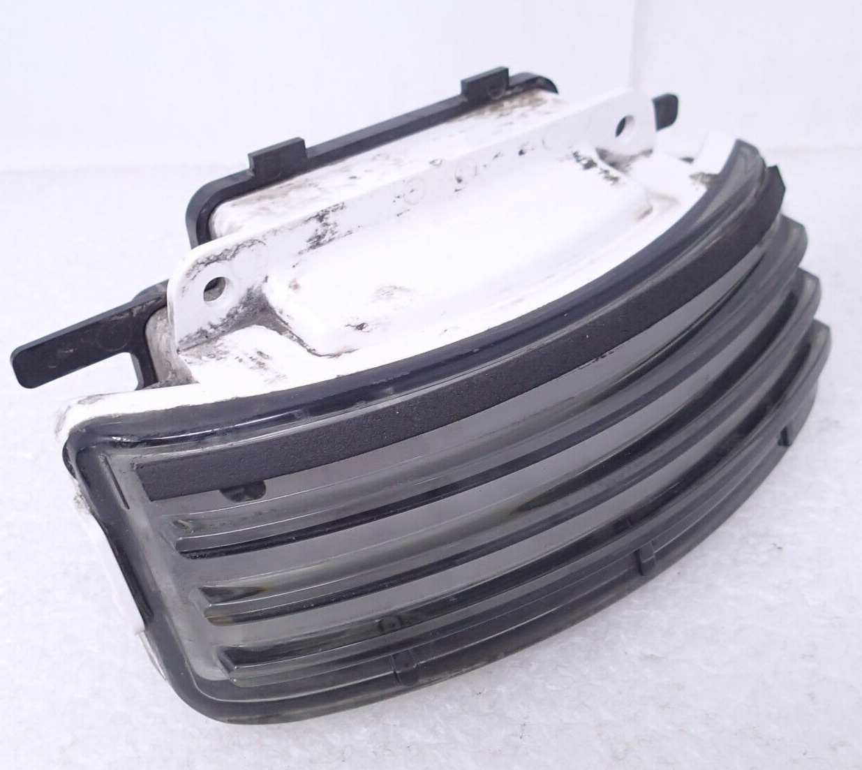 Harley Davidson OEM 10-22 Rear Fender Lens Fascia CANADIAN Model 69377-10 NO LED