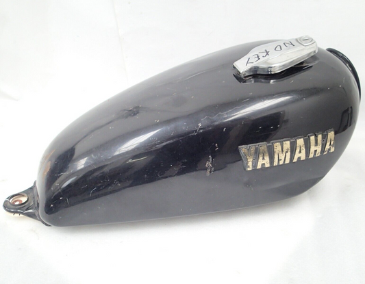 1981 Yamaha XS400 GAS TANK BLACK (rusty, dent) (NO KEY)