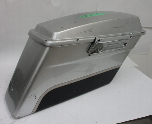 Harley-Davidson 2003 Touring Saddlebag (RIGHT) 91598-03BDS LOWER SADDLEBAG BAGG