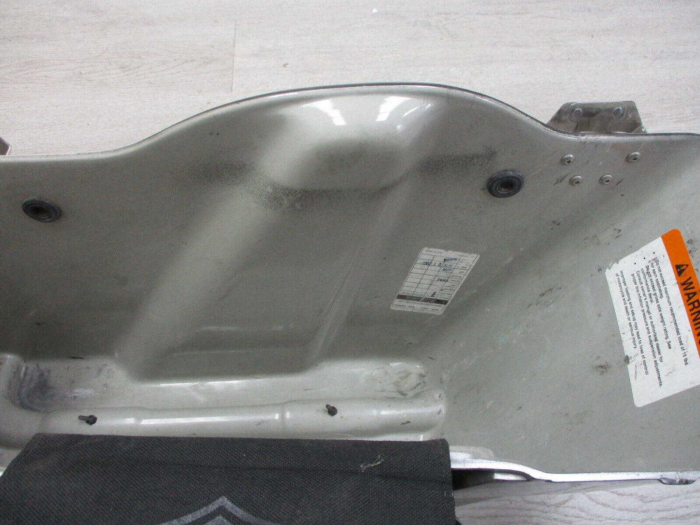 Harley-Davidson 2003 Touring Saddlebag (RIGHT) 91598-03BDS LOWER SADDLEBAG BAGG