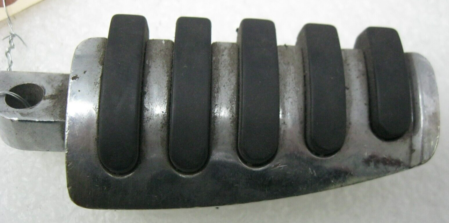 Harley-Davidson OEM XL Dyna Softail V-Rod Airfoil RIGHT Foot Peg SMALL 50134-95