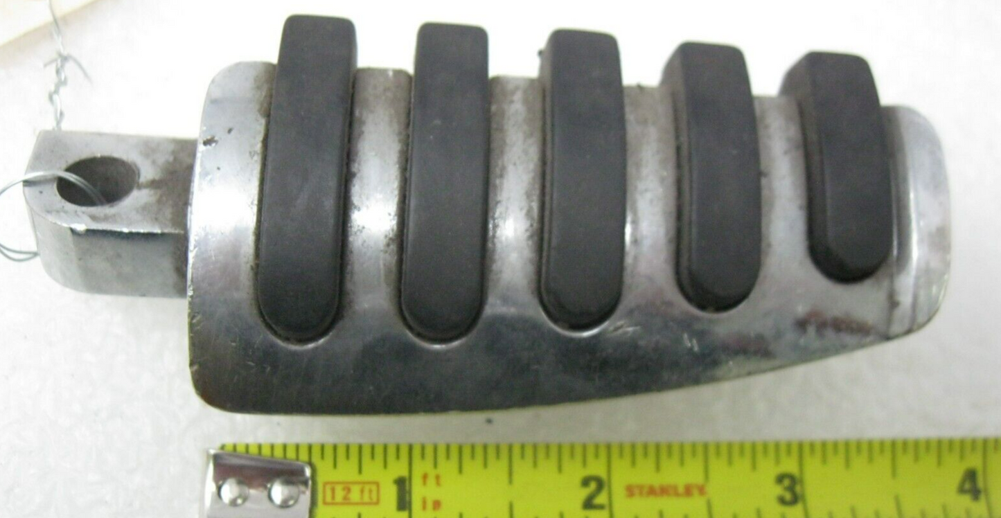 Harley-Davidson OEM XL Dyna Softail V-Rod Airfoil RIGHT Foot Peg SMALL 50134-95