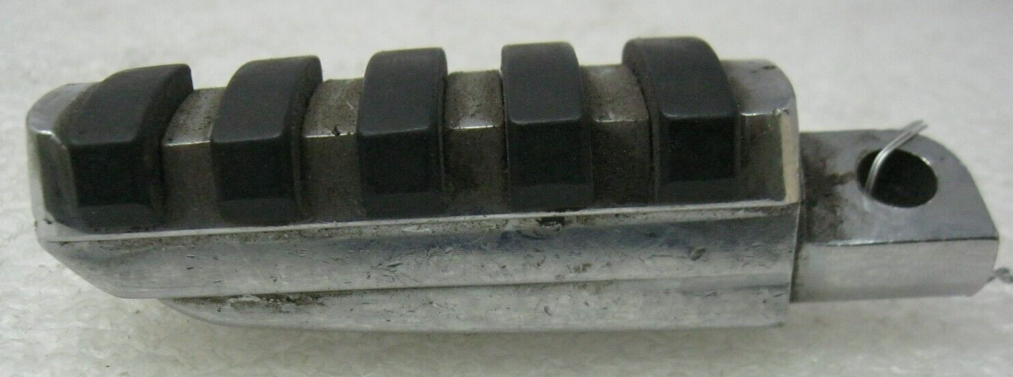 Harley-Davidson OEM XL Dyna Softail V-Rod Airfoil RIGHT Foot Peg SMALL 50134-95