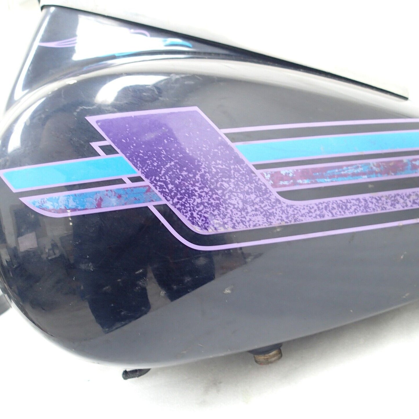 '80-'86 HARLEY TOUR GLIDE FLHTC /FLTC FUEL TANK  Electriglide 61019-83A