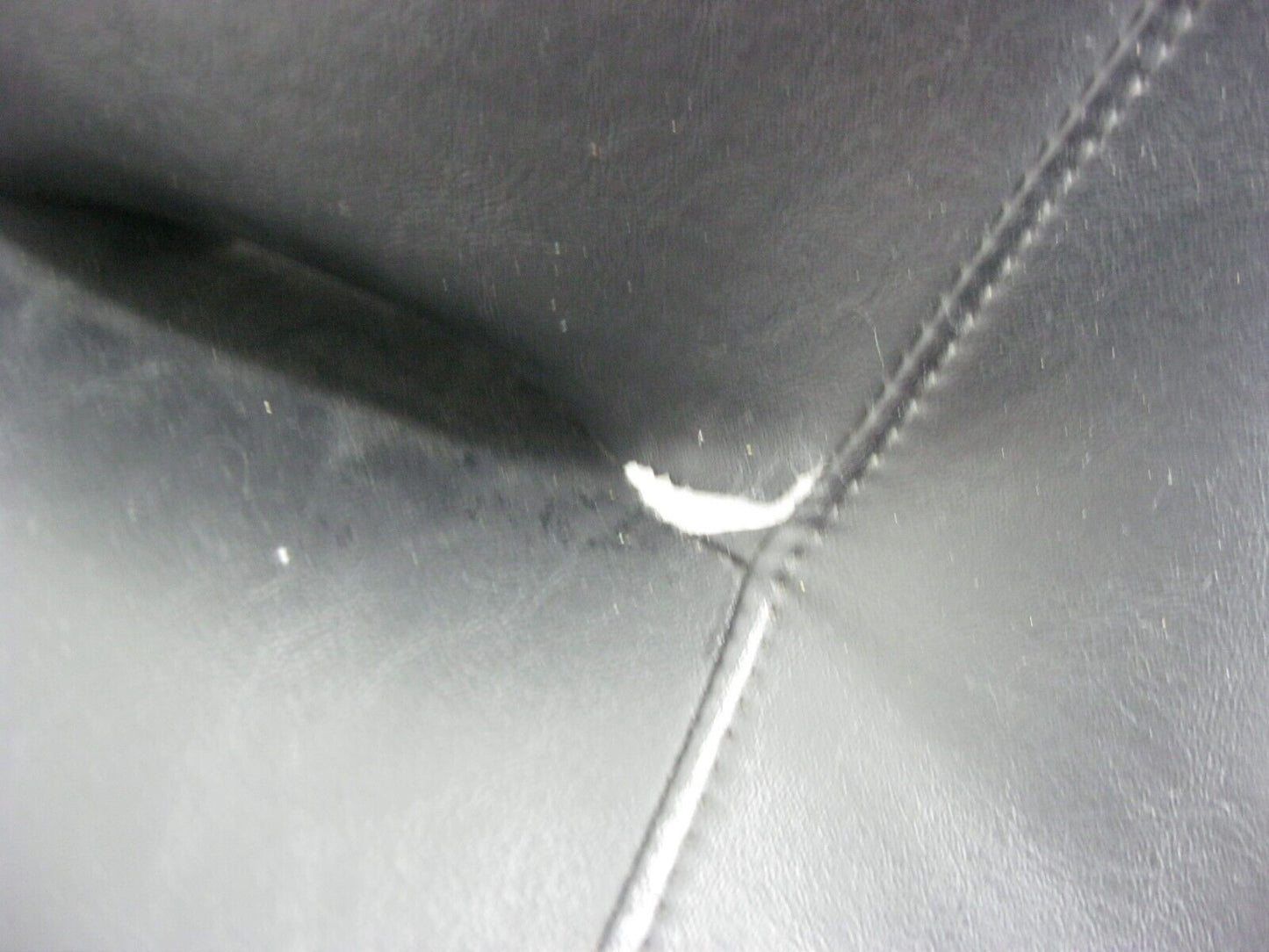 Harley-Davidson OEM 11-13 Touring Two-Up Seat (RIPS) 52164-10