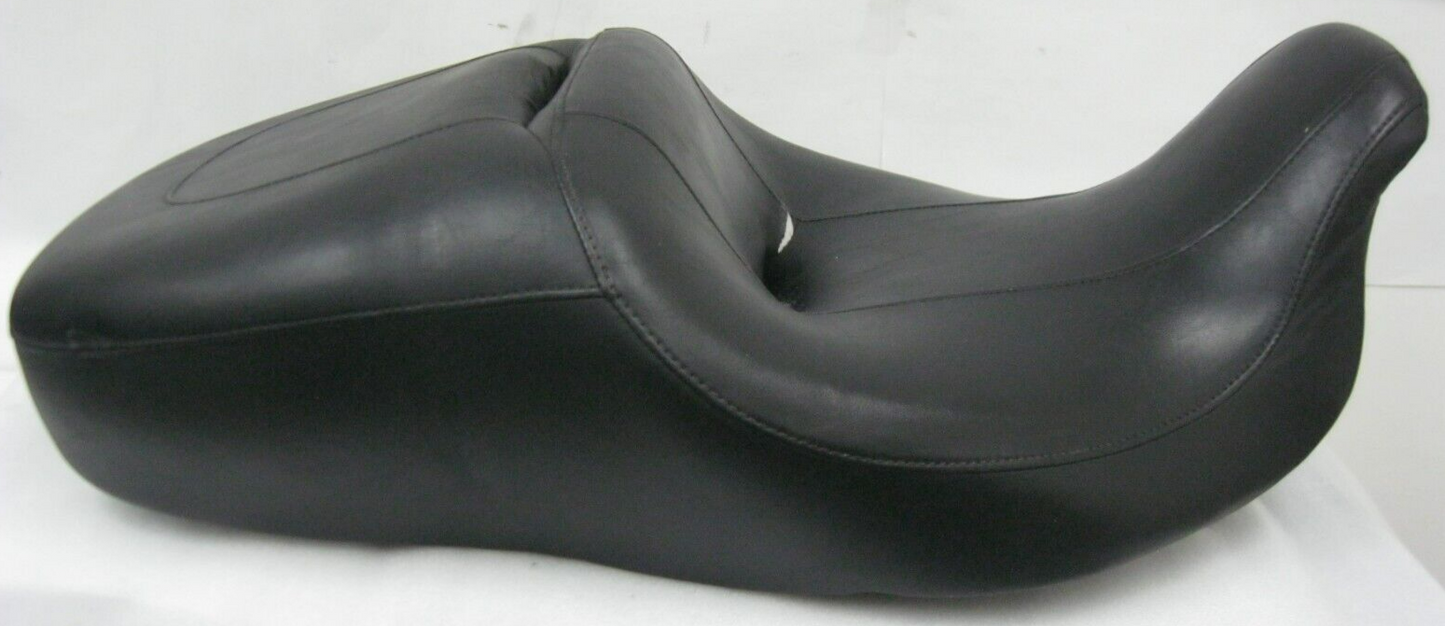 Harley-Davidson OEM 11-13 Touring Two-Up Seat (RIPS) 52164-10