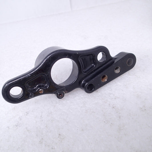 08 Harley Davidson Ultra Classic Touring OEM Rear Floorboard Mount Bracket RIGHT