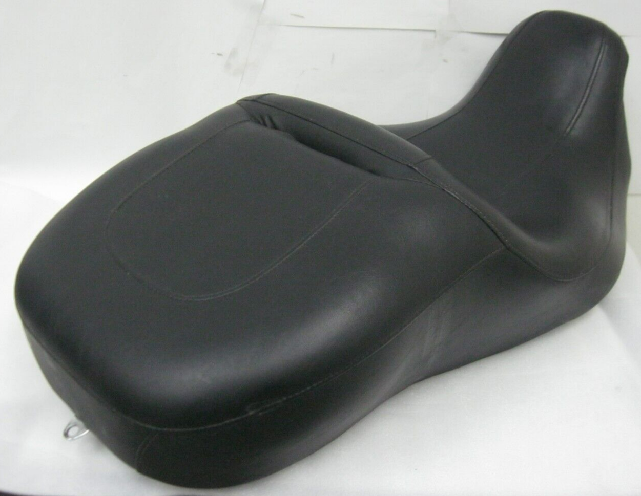 Harley-Davidson OEM 11-13 Touring Two-Up Seat (RIPS) 52164-10