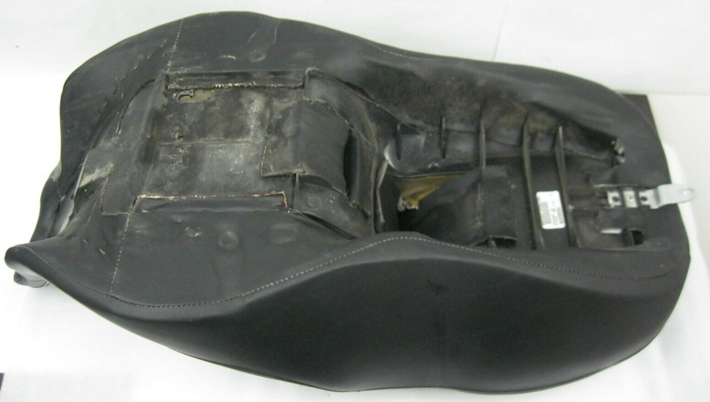 Harley-Davidson OEM 11-13 Touring Two-Up Seat (RIPS) 52164-10