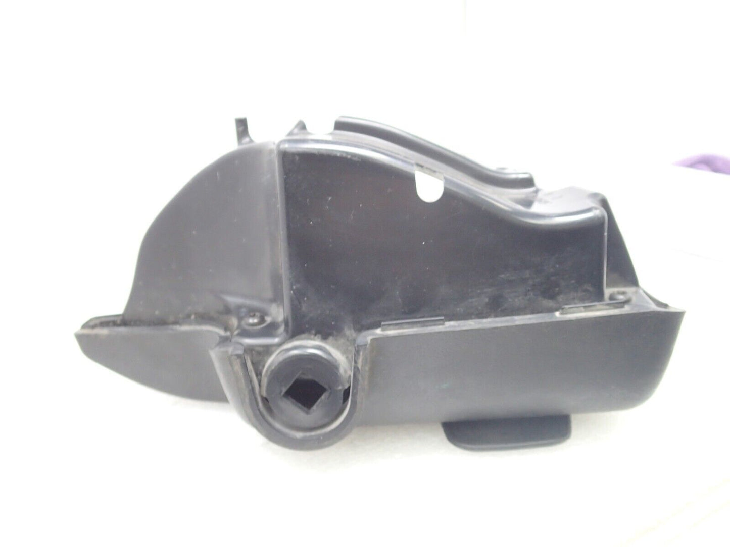 05-13 HARLEY TOURING LOWER LEFT LEG FAIRING GLOVE BOX 58901-05/58681-05