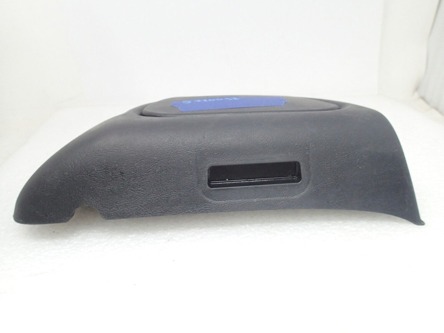 HARLEY DAVIDSON GLOVE BOX RIGHT SIDE 57100098 TOURING FLHTCU FLTR