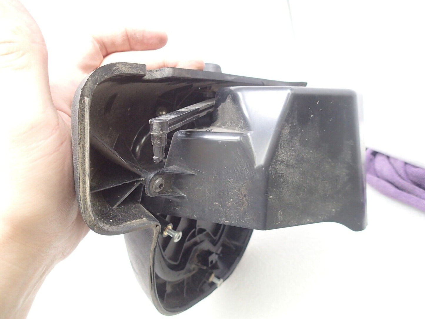 Harley-Davidson Outer Right Lower Fairing Part Number - 57100098