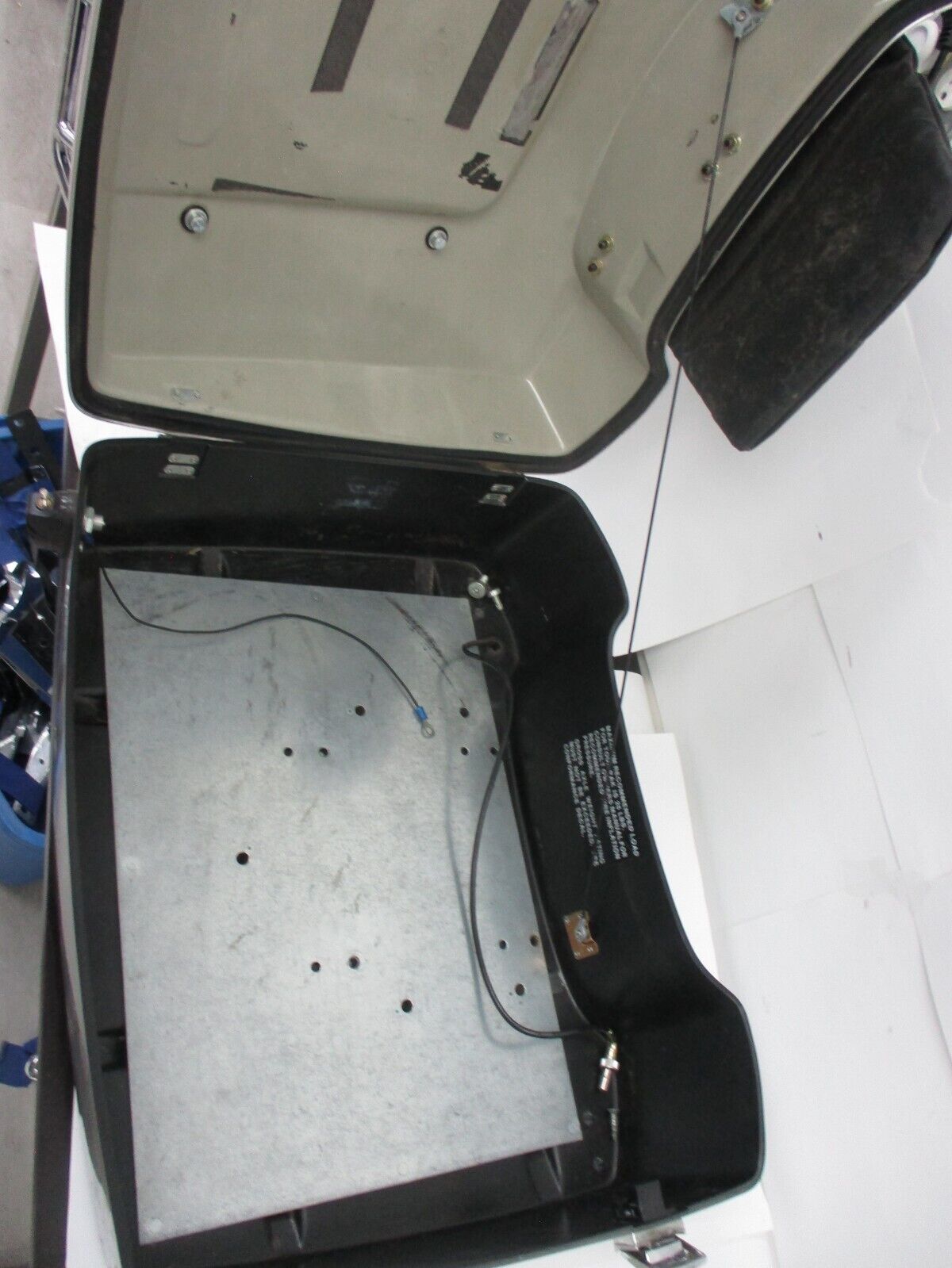 Harley Davidson  BDS Trunk Tour Pack 2003 Touring 53251-03BDS Luggage Top Box