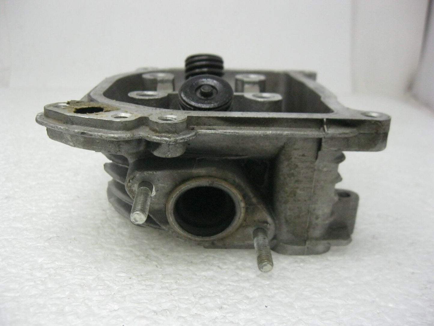 Xin Xing Cylinder Head. Unknown Fitment