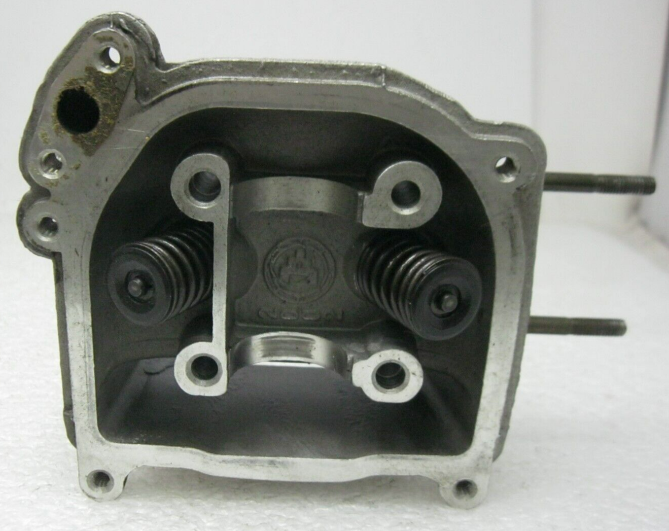 Xin Xing Cylinder Head. Unknown Fitment